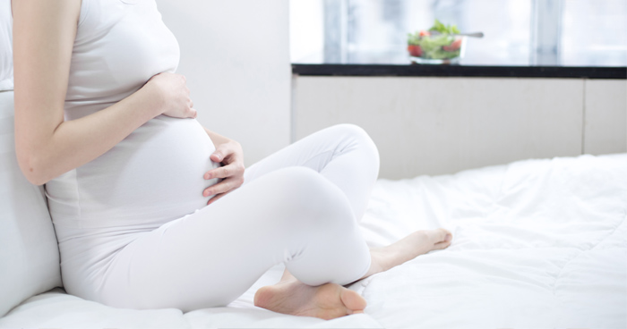 Akú sú správne polohy spánku pri tehotenstve